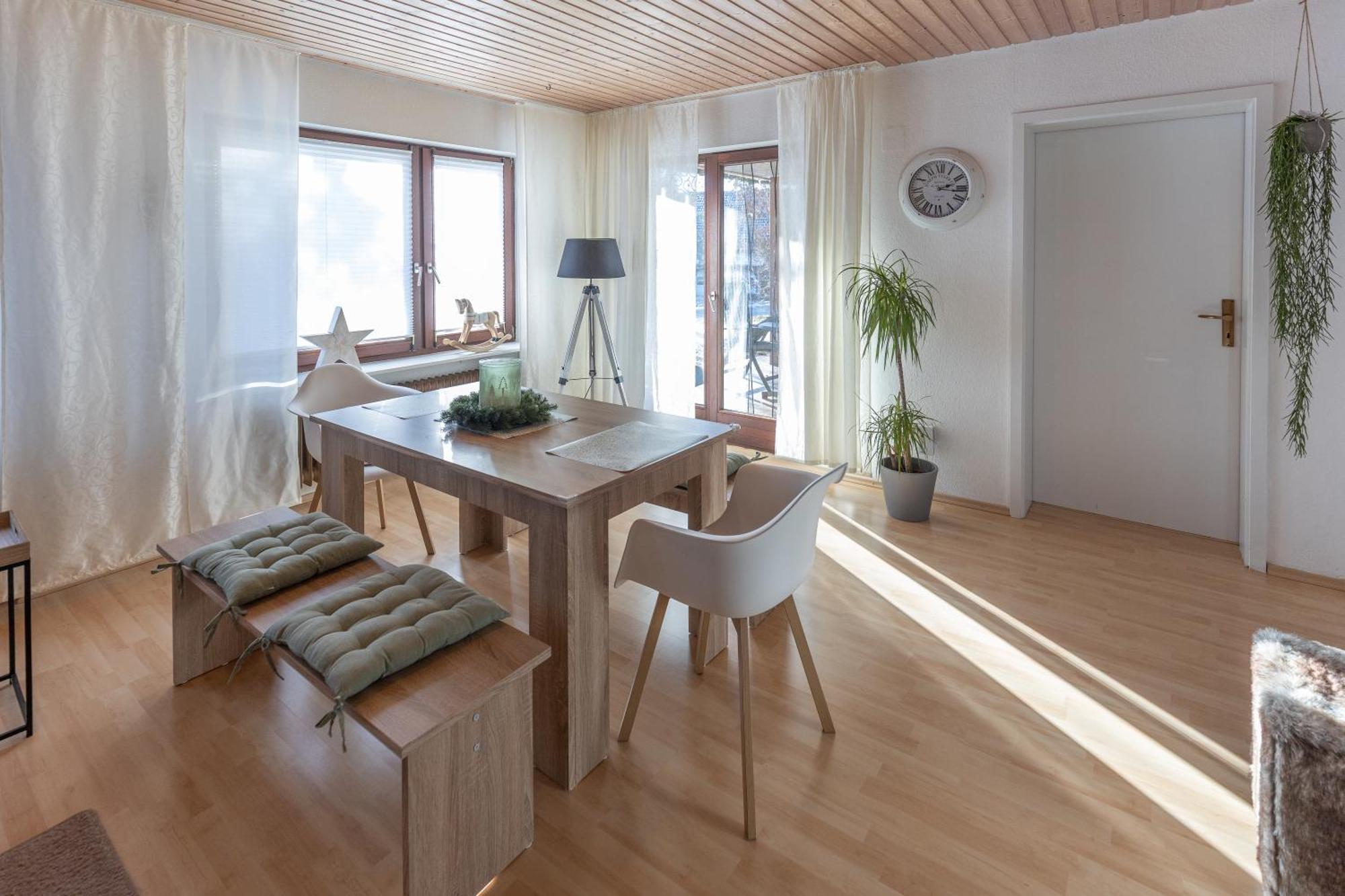 Elw, Sep. Eingang, Ueberdachte Terrasse, Naehe Backnang Apartment Althutte Ngoại thất bức ảnh